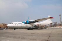 Antonov An-12 ClickAirways-Douchanbe-11fev2008-DSC_0088.jpg